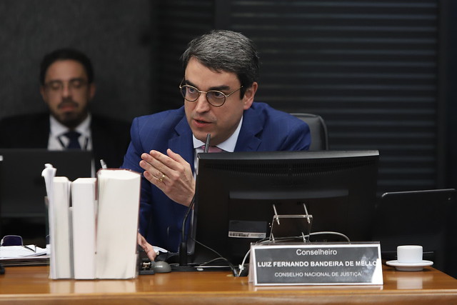 Resolução CNJ 615/2025: as regras que o Judiciário brasileiro segue para usar inteligência artificial