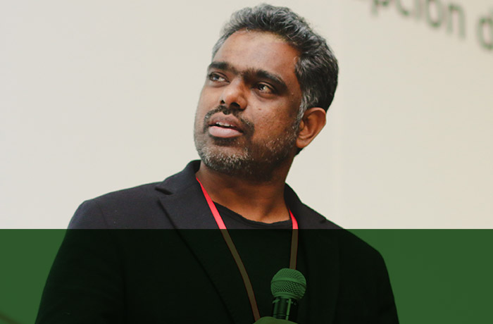 Zoho abre marketplace de agentes de IA no CRM e promete IA sem custo extra